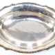 Schale, oval, 835er Silber, mit geschweiftem Reliefrand, 352 g, H. 5,5 cm, L. 29,5 cm - Foto 1