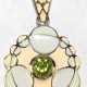 Anhänger, 925er Silber, pastellfarben emailliert in geometrischen Formen, mit Peridot besetzt, Dm. ca. 2,8 cm, ca. 11,8 g (aus dem Nachlaß eines Silberschmiedes) - Foto 1