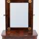 Biedermeier-Psyche, um 1830, Mahagoni furniert, mit Messing-Appliken, schwenkbarer Spiegel geschliffen, im Sockel 1 Schublade, 52x38x22 cm - photo 1