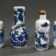 4 Diverse Teile Blaumalerei Porzellan: Vase und 3 Snuffbottles, H. 7,5-9,5cm, z.T. bestoßen - Foto 1