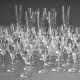 36 Daum Nancy „Boléro“ Gläser mit zarter Kuppa und Knoten im Stiel: 14 große Weingläser (H.16,5cm), 13 kleine Weingläser (H. 15,7cm), 4 Likörgläser (H. 14cm) und 5 Champagnerflöten (H. 21cm) - photo 1