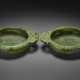 A PAIR OF SMALL SPINACH-GREEN JADE `MARRIAGE BOWLS` - Foto 1