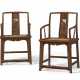 A VERY RARE PAIR OF DALI MARBLE-INSET HUANGHUALI `SOUTHERN OFFICIAL`S HAT` ARMCHAIRS - фото 1