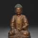 A GILT-LACQUERED WOOD SEATED FIGURE OF BUDDHA - Foto 1
