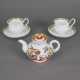 Russische Teekanne und zwei Empire-Tassen - Porzellan, 1x kl… - Foto 1
