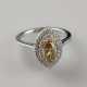 Marquise-Ring mit farbigem Diamant von über ½ Karat- Weißgol… - Foto 1