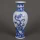 Blau-weiße Balustervase - China 20.Jh., Porzellan, dekoriert… - Foto 1