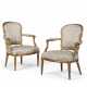 A PAIR OF LATE LOUIS XV GILTWOOD FAUTEUILS - фото 1