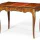 A LOUIS XV ORMOLU-MOUNTED BOIS SATINE, TULIPWOOD AND BOIS DE BOUT MARQUETRY TABLE A ECRIRE - Foto 1