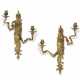 A PAIR OF REGENCE LACQUERED BRONZE TWO-LIGHT WALL LIGHTS - фото 1