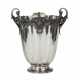 An ornate Italian silver cooler in the shape of a vase. 1934-1944 - Foto 1