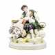 Groupe en porcelaine Couple romantique. - photo 1