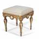 A ROYAL NORTH ITALIAN WHITE-PAINTED AND PARCEL-GILT TABOURET - Foto 1