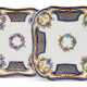 TWO SEVRES PORCELAIN SHAPED-SQUARE DISHES (COMPOTIERS CARRE) - Foto 1