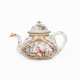 A rare, early Teapot with Hoeroldt Chinoiseries. - фото 1