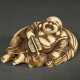 Elfenbein Netsuke "Daikoku mit Sack und Fächer", sign. Masahiro 正廣, Japan, Meiji Periode, um 1900, L. 5cm, schöne Patina, Genehmigung nach Art. 10d VO (EG 338/97) liegt vor, kein Export außerhalb der EU - photo 1