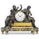 A DIRECTOIRE ORMOLU-MOUNTED PATINATED-BRONZE AND GREEN MARBLE MANTEL CLOCK - Foto 1