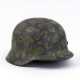 Wehrmacht, Stahlhelm M 40 mit aufgemalter Flecktarnung. - фото 1