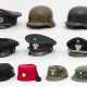 Konvolut von 10 Kopfbedeckungen staatliche Organisationen 1933-1945 und SS. - Foto 1