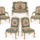 A FRENCH GILTWOOD AND AUBUSSON TAPESTERY FIVE-PIECE SALON SUITE - Foto 1