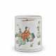 A FAMILLE VERTE BRUSH POT - фото 1