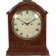 Bracket Clock England, 19. Jh./um 1900, Emaillezifferblatt m… - фото 1