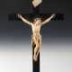 Kruzifix mit Elfenbein-Christus. - фото 1
