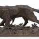 Mêne, Pierre-Jules (1810 Paris- 1879 Paris) "Jagdhund auf naturalistischem Sockel", Bronze braun patiniert, signiert, H. 15 cm, L. 32 cm - Foto 1