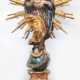 Heiligenfigur im Barockstil "Mondsichelmadonna- Maria mit Jesuskind vor Strahlenkranz auf Weltkugel mit Schlange und Mondsichel stehend", um 1900, Holz vollplastisch geschnitzt, polychrom und goldfarben gefaßt,… - Foto 1