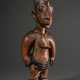 Ibeji Zwillingsfigur der Yoruba, Oyo City Nigeria, Holz, Ton, Glasperlen, Muschel, Baumwollfaden, H. 28,4cm, Provenienz: erworben 1958 auf Igbuke Workshop, Lore Kegel, Boris Kegel-Konietzko, Kegel-Konietzko & Dorn - Foto 1