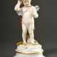 Meissen Figur "Enttäuschter Amor" auf naturalistischer Plinthe über marmoriertem Rundsockel, polychrom und goldstaffiert, Entw.: Heinrich Schwabe 1870-1880, Ausf.: um 1900, Modellnr.: L118, Bossiernr.: 94, Male… - фото 1