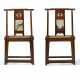 A VERY RARE SET OF FOUR DALI MARBLE-INSET HUANGHUALI SIDE CHAIRS - Foto 1