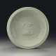 A LARGE LONGQUAN CELADON `TWIN FISH` DISH - Foto 1