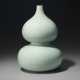 A CELADON-GLAZED DOUBLE-GOURD VASE - photo 1