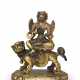 A SMALL GILT-BRONZE FIGURE OF MANJUSHRI - Foto 1