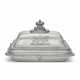 A GEORGE III SILVER ENTREE DISH AND COVER - Foto 1