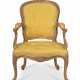 A GEORGE III GILTWOOD ARMCHAIR - Foto 1