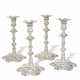 A SET OF FOUR GEORGE II SILVER CANDLESTICKS - Foto 1