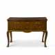 COMMODE DE STYLE QUEEN ANNE - фото 1