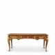 BUREAU PLAT DE STYLE LOUIS XV - фото 1