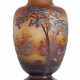 Vase mit Seenlandschaft - photo 1