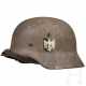 Stahlhelm M 35 des Heeres mit beiden Abzeichen - photo 1