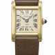 CARTIER. A VERY RARE AND ELEGANT 18K GOLD RECTANGULAR WRISTWATCH - Foto 1