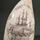 Scrimshaw "Shannon" mit "Walfangszene", 19.Jh., beschnitzter Walzahn mit gefärbtem Ritzdekor, H. ca. 9cm, 286g - фото 1