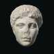 A ROMAN MARBLE HEAD OF MERCURY - Foto 1