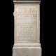 A ROMAN MARBLE STELE - Foto 1