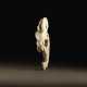 A VERY RARE JADE CARVING OF AN EMBRYONIC MYTHICAL ANIMAL - фото 1