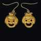 A PAIR OF GREEK GOLD THEATER MASK PENDANTS - фото 1