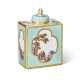 A MEISSEN PORCELAIN `SELADON`-GROUND TEA CADDY AND COVER - Foto 1