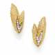 Diamond and yellow gold leaf shaped earrings, diam… - Foto 1